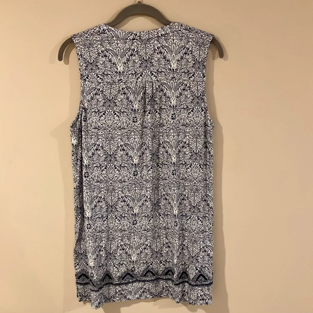 Dalia Blue and White Sleeveless Tank Top NWT - Picture 4 of 6